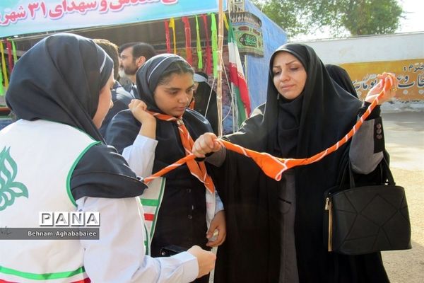 برگزاری آیین مهر عاطفه ها در ناحیه ۲ اهواز