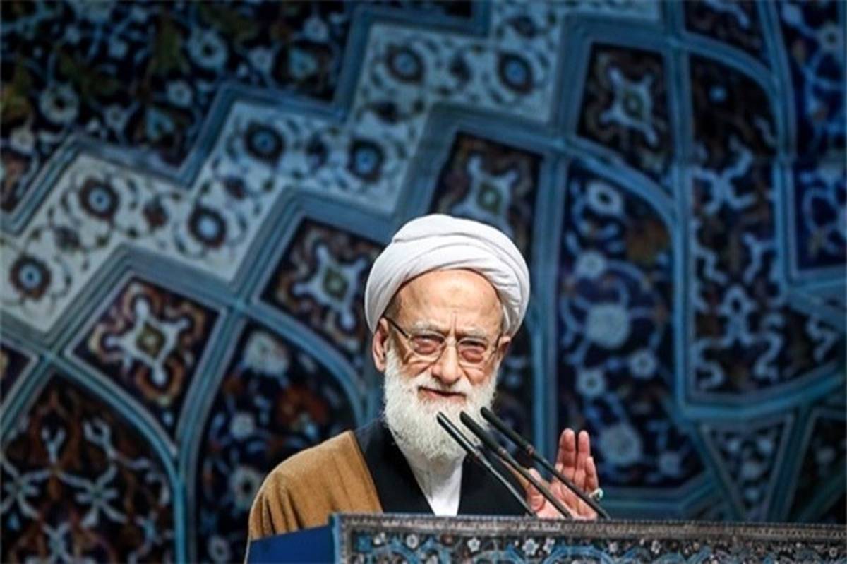 امامی کاشانی نماز جمعه تهران را اقامه می‌کند