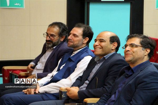 اختتامیه بیست و یکمین مرحله استانی جشنواره بین المللی قصه گویی