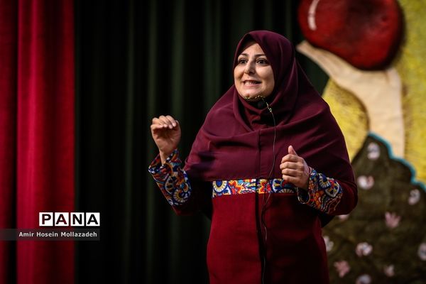 بیست و یکمین دوره جشنواره بین المللی قصه گویی در ارومیه