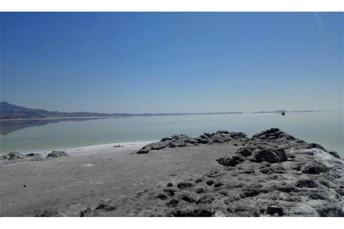 تراز فعلی دریاچه ارومیه مشابه سال گذشته است