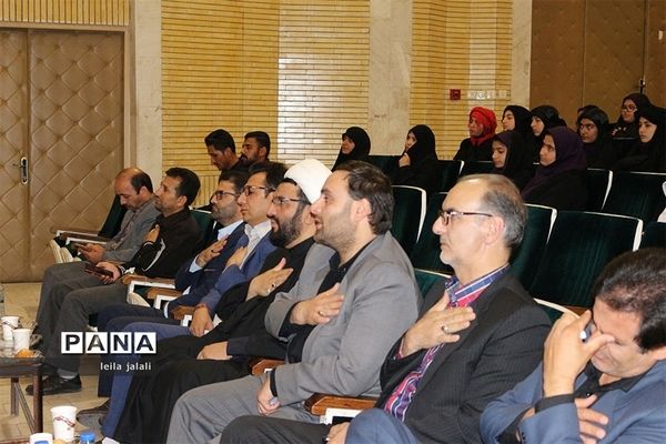 همایش دختران عاشورایی دبیرستان قرآنی فطرت اراک