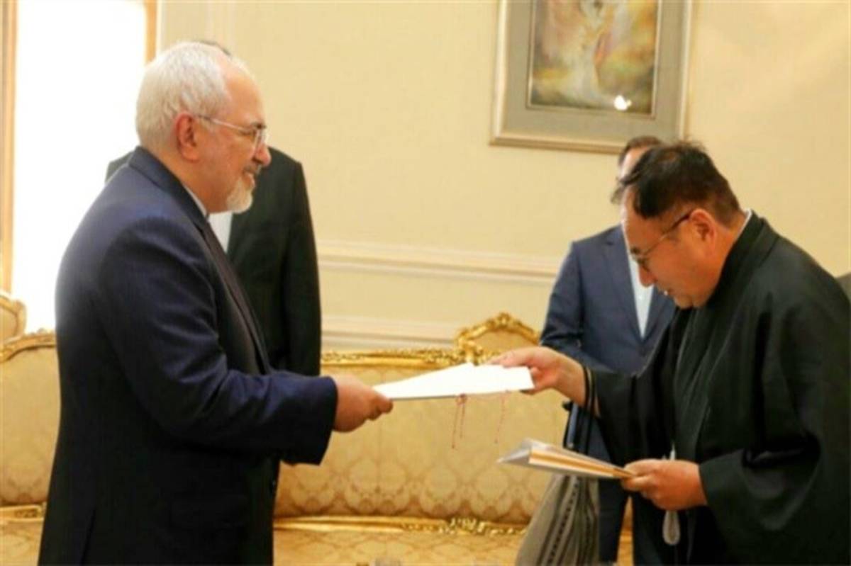 دیدار سفیر جدید ژاپن در ایران با ظریف
