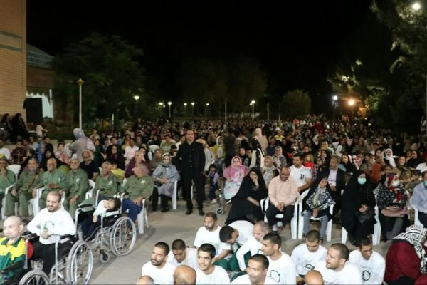 جشن بزرگ لبخند فرشتگان در بیرجند برگزار شد 
