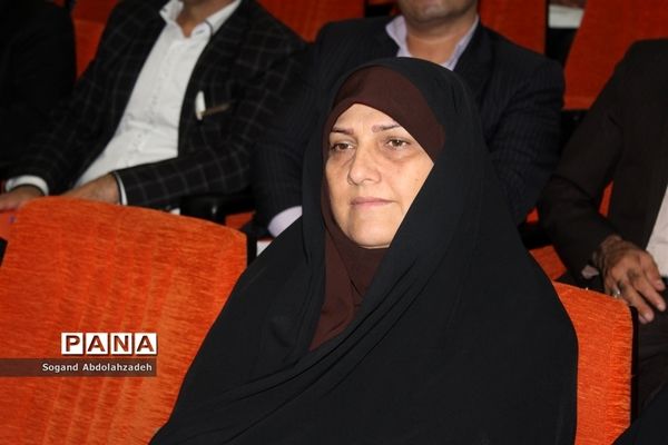 سمپوزیوم کارآمدی شورای معلمان در ساری