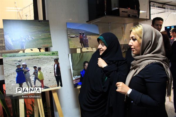 نشست تخصصی ارائه گزارش تحولات جامعه زنان عشایری و روستایی
