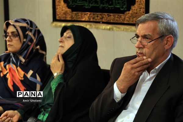 نشست تخصصی ارائه گزارش تحولات جامعه زنان عشایری و روستایی
