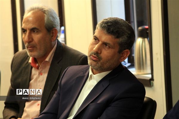 نشست تخصصی ارائه گزارش تحولات جامعه زنان عشایری و روستایی