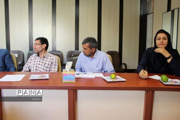 جلسه فصلی شورای برنامه‌ریزی سازمان دانش‌آموزی شهرستان بویراحمد