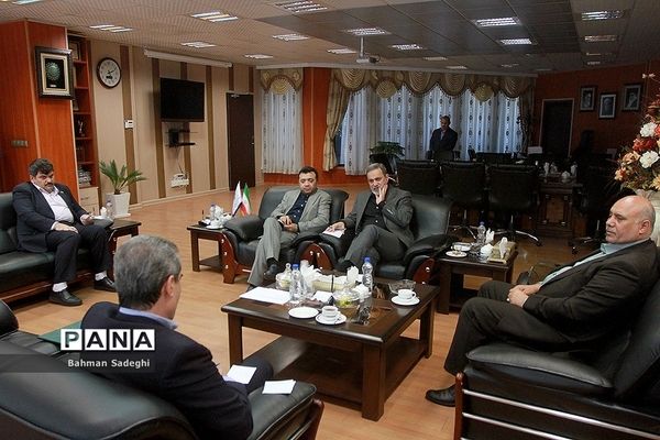 دیدار وزیر آموزش و پرورش با جمعی از نمایندگان مجلس