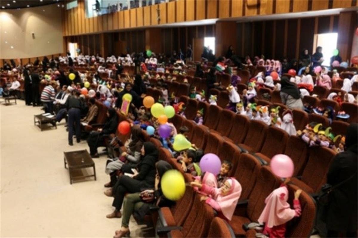 برگزاری همایش کودکان در شهرکرد همزمان با سومین روز از هفته ملی کودک