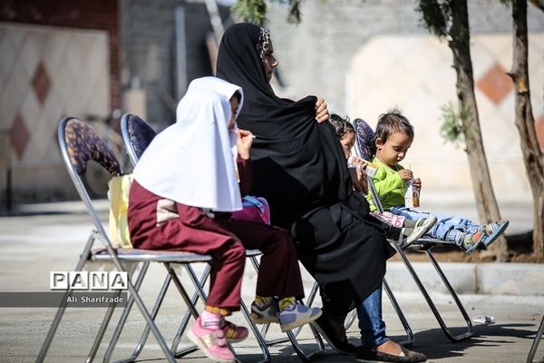 بازدید معاون ابتدایی وزیر آموزش و پرورش از مدارس شهرستان پاکدشت و ورامین