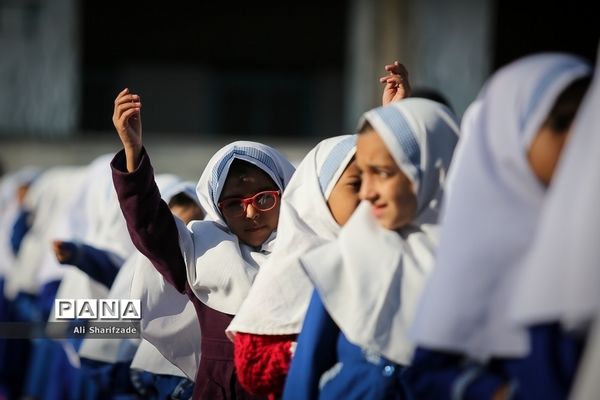 بازدید معاون ابتدایی وزیر آموزش و پرورش از مدارس شهرستان پاکدشت و ورامین