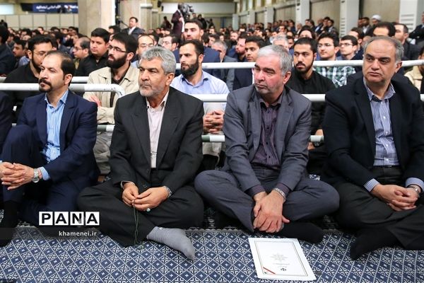 دیدار نخبگان و استعدادهای برتر علمی با رهبر معظم انقلاب