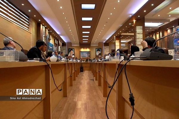 جلسه شورای اداری شهرستان تبریز در فرمانداری استانداری تبریز