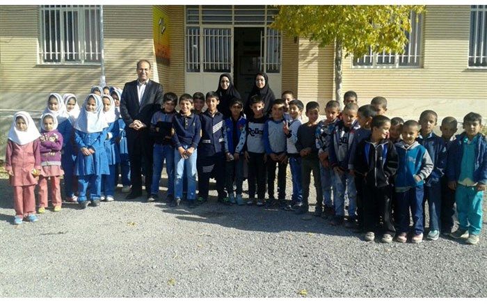 حضور مدیر کل آموزش و پرورش استان همدان در مدارس شهرستان رزن