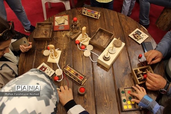 اولین نمایشگاه دنیای اسباب بازی و سرگرمی