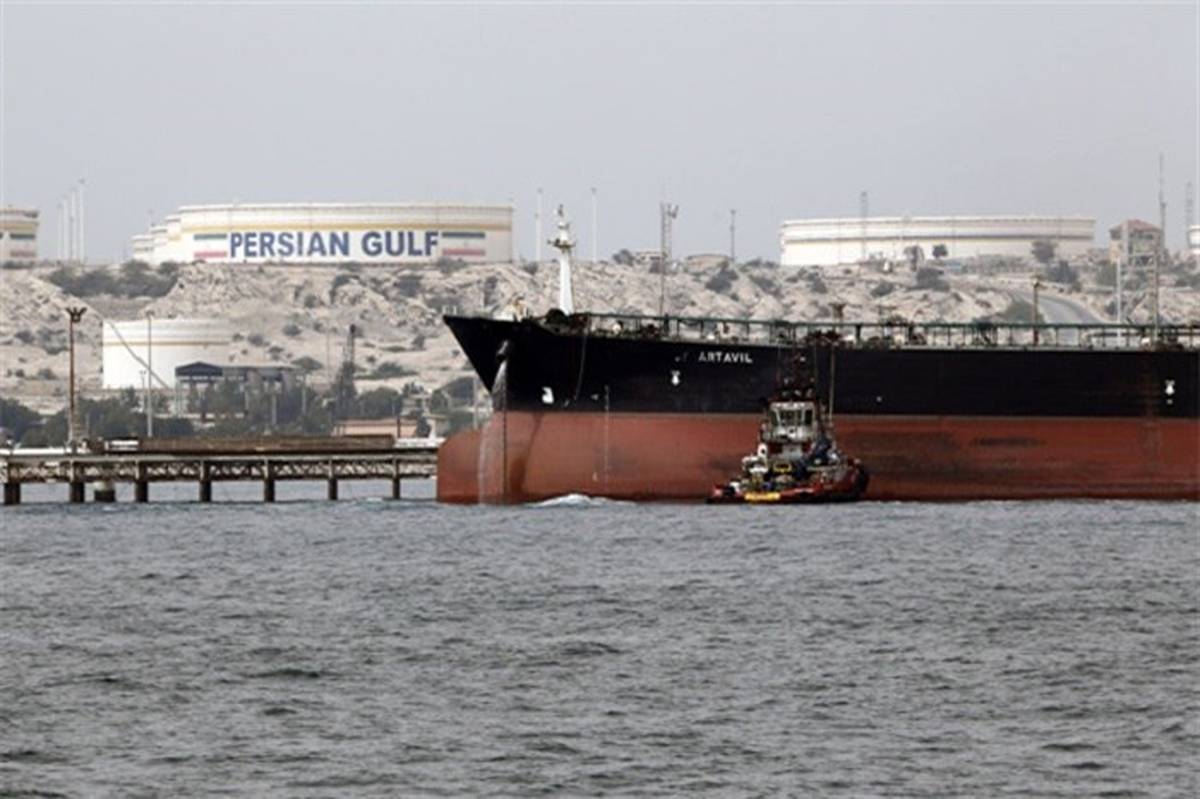 رویترز مدعی شد: توقف خرید نفت ایران از سوی دو شرکت چینی