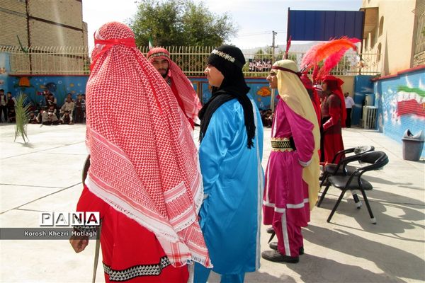 برگزاری مراسم تعزیه حضرت علی اکبر توسط دانش آموزان  مدرسه غیر دولتی پسرانه هوشمند سما در کازرون