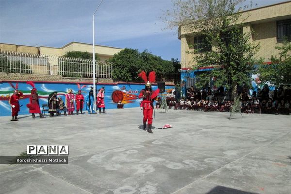 برگزاری مراسم تعزیه حضرت علی اکبر توسط دانش آموزان  مدرسه غیر دولتی پسرانه هوشمند سما در کازرون
