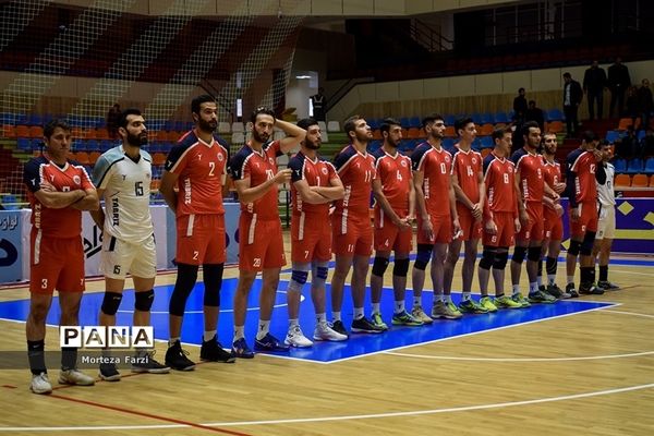 دیدار تیم های والیبال شهرداری تبریز و کاله آمل