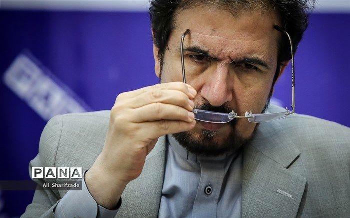 سخنگوی وزارت خارجه: مشاوران ترامپ اطلاعات غلط به او می‌دهند