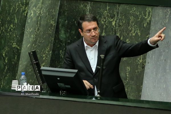 جلسه رای اعتماد به چهار وزیر پیشنهادی دولت