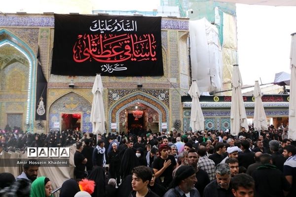حرم حضرت علی (ع) در نجف اشرف میزبان زائران اربعین حسینی