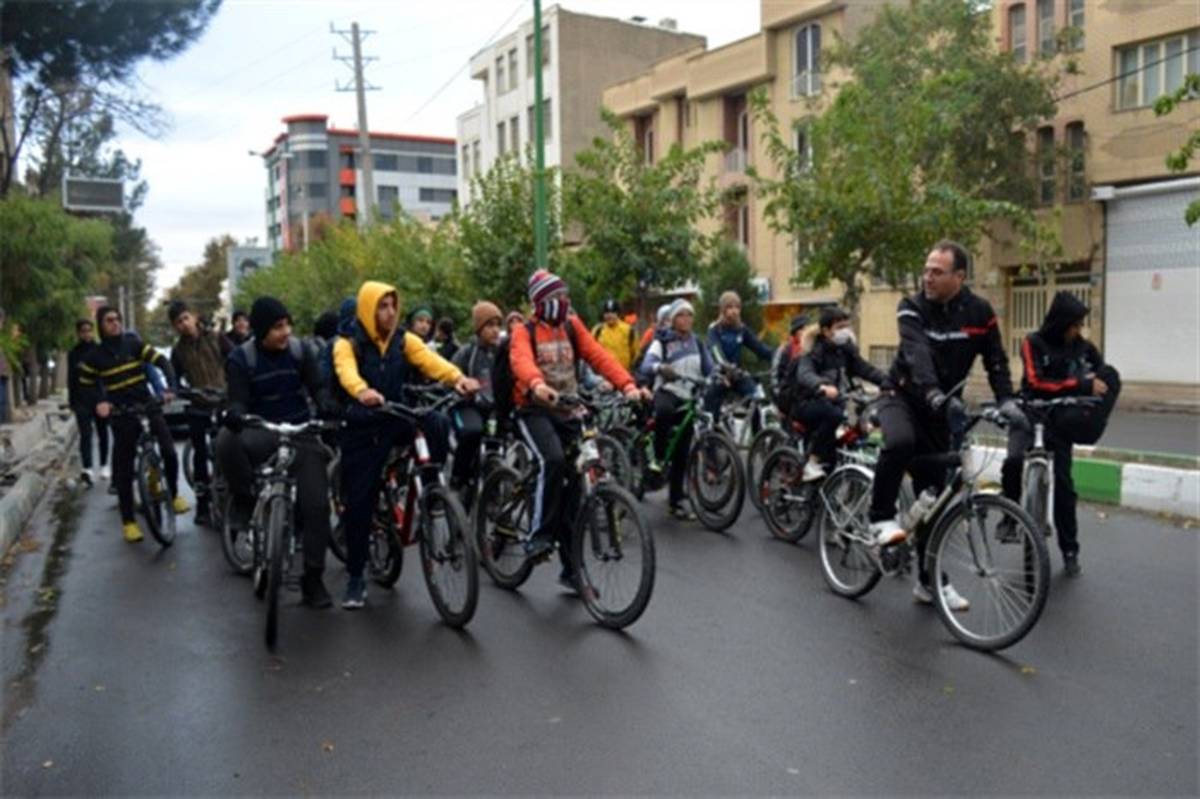 برگزاری همایش دوچرخه سواری در شهریار