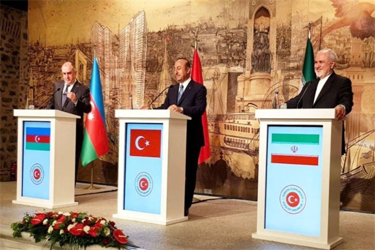 ظریف: ایران، ترکیه و آذربایجان درباره مسائل منطقه‌ای مواضع مشابهی دارند