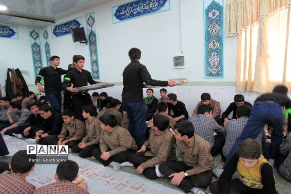 اربعین حسینی در دبیرستان پسرانه نمونه شهید مرشد
