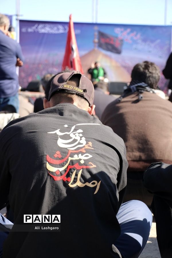 اجتماع عظیم جاماندگان اربعین در سمنان