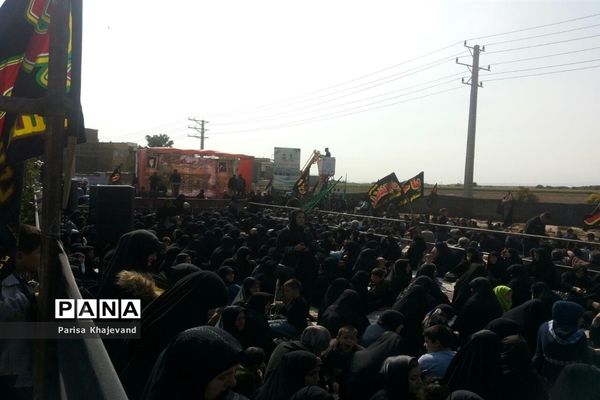 عزاداری جاماندگان از راهپیمایی اربعین حسینی در شهرستان بهارستان