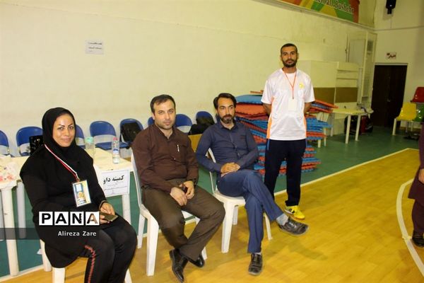 مسابقه  استانی  طناب کشی   آقایان  بازی های بومی و محلی  در بوشهر