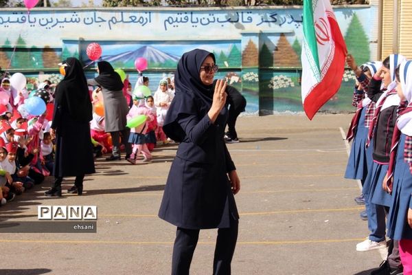 برگزاری المپیاد ورزشی درون مدرسه ای دبستان دخترانه  غیرانتفاعی پویا  ـ یاسوج