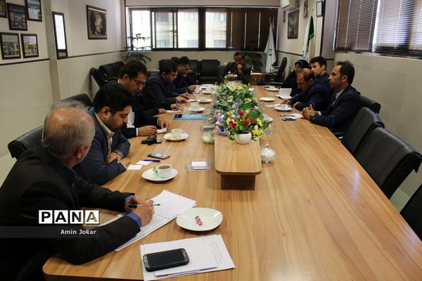 آمادگی آموزش و پرورش فارس برای برگزاری مراسم روز 13 آبان در شیراز