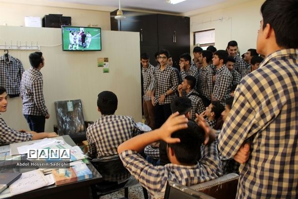پخش بازی فوتبال در مدارس و ادارات آموزش و پرورش استان بوشهر