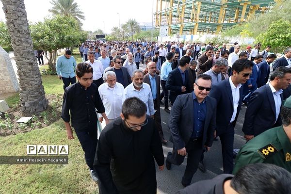 راهپیمایی بزرگ 13 آبان  در جزیره کیش