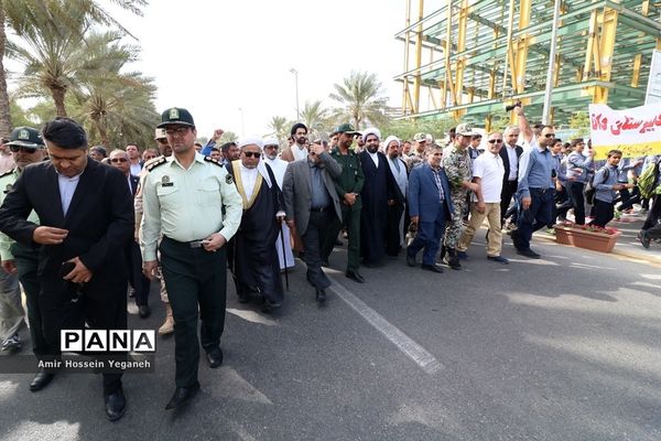 راهپیمایی بزرگ 13 آبان  در جزیره کیش