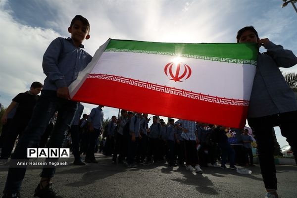 راهپیمایی بزرگ 13 آبان  در جزیره کیش