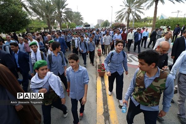 راهپیمایی بزرگ 13 آبان  در جزیره کیش