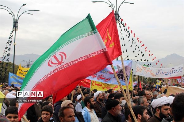 راهپیمایی یوم الله 13 آبان در همدان