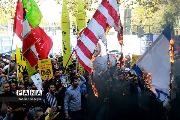 مراسم راهپیمایی ۱۳ آبان در تهران - 2