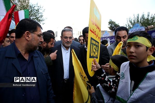 مراسم راهپیمایی ۱۳ آبان در تهران - 2