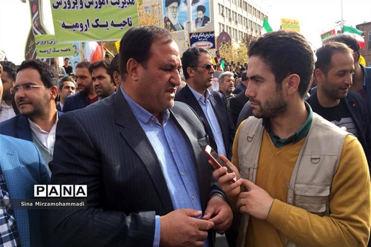 هوشیاری مردم و مسوولان توطئه ها را خنثی می کند