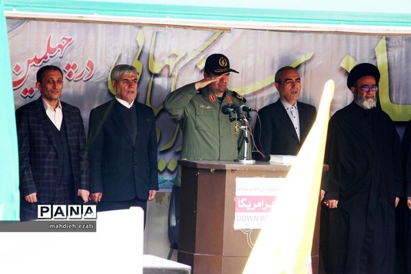 راهپیمایی 13 آبان در تبریز