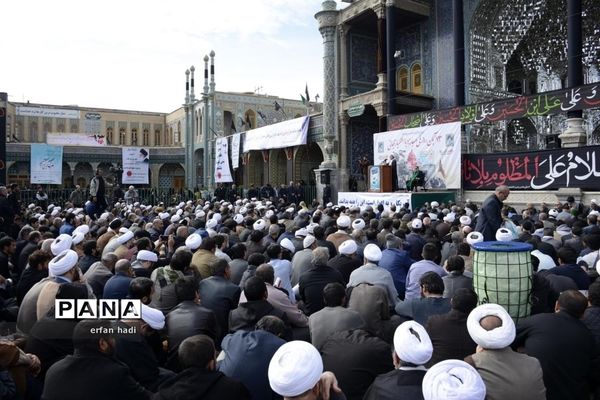 راهپیمایی 13 آبان در قم