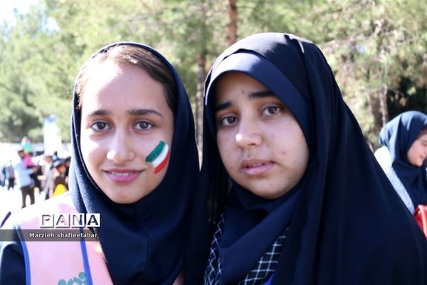 راهپیمایی ۱۳ آبان در شهرستان بیرجند