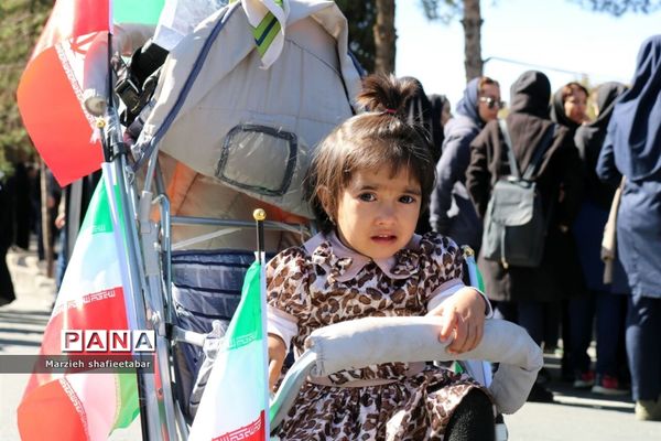 راهپیمایی ۱۳ آبان در شهرستان بیرجند