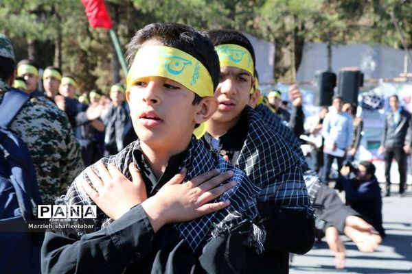 راهپیمایی ۱۳ آبان در شهرستان بیرجند
